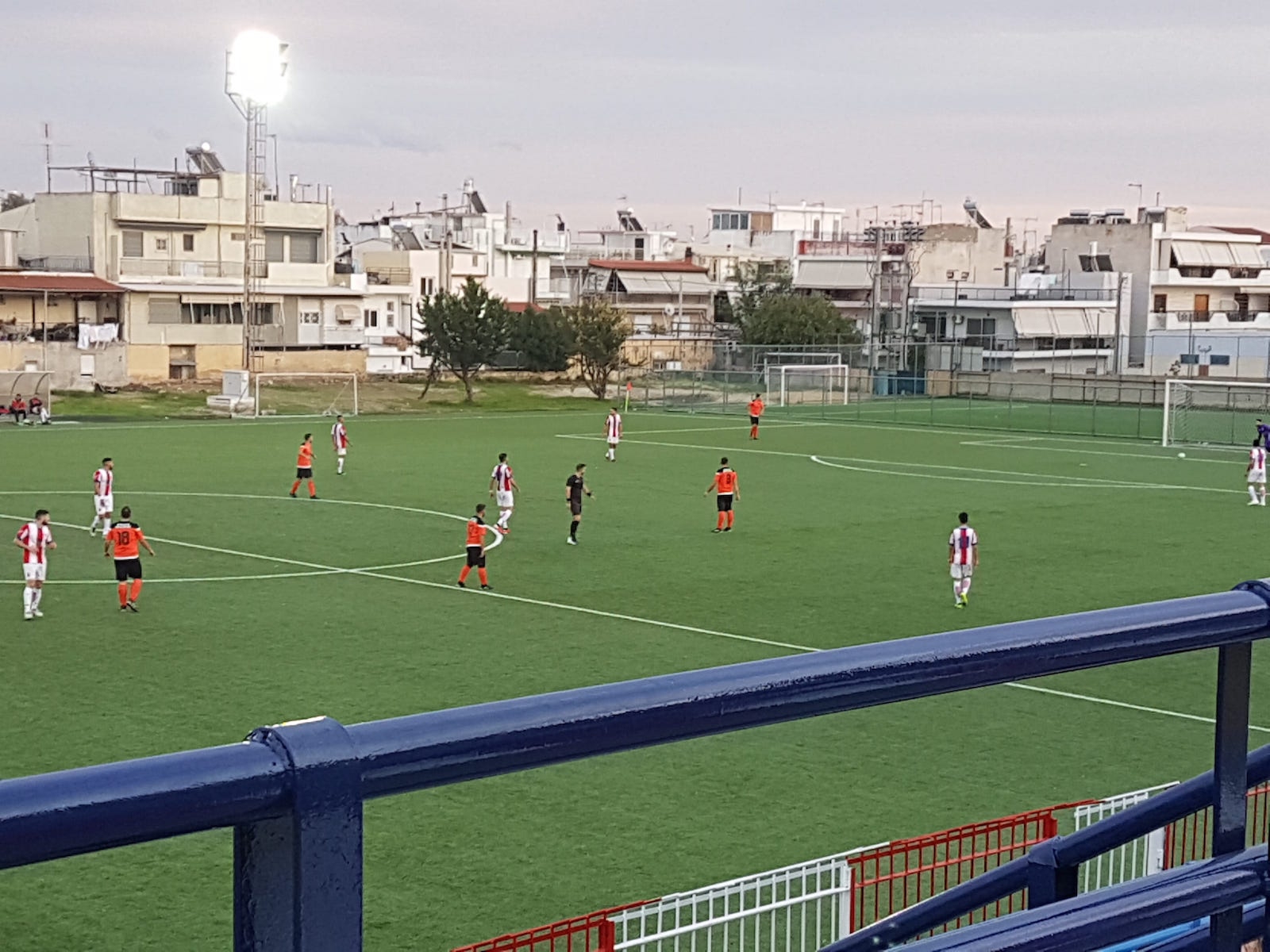 Μέτρια εικόνα, μέτρια ισοπαλία
