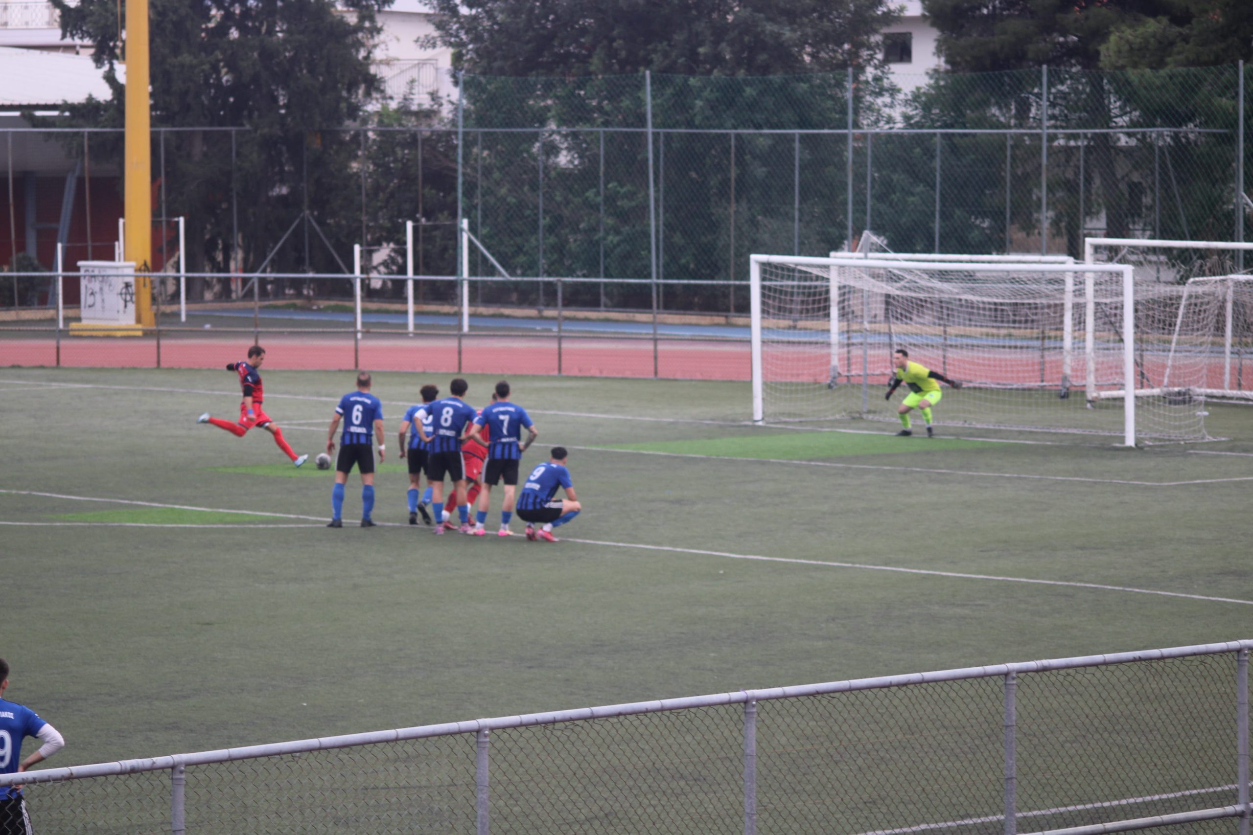 Μείναμε με τον βαθμό